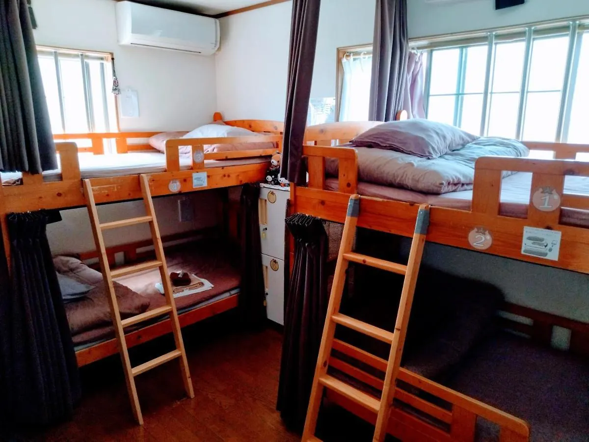 Osaka Tomato Guest House